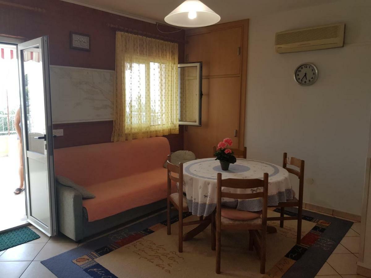 Apartman Nino Округ-Доньи Экстерьер фото