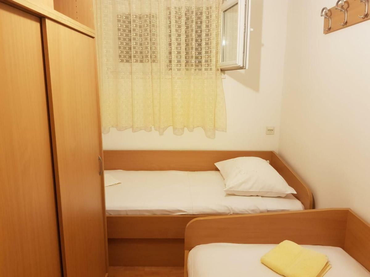Apartman Nino Округ-Доньи Экстерьер фото